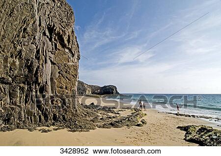 Stock Image - Playa del Pozo, Playas de Papagayo, Lanzarote, Spain . Fotosearch