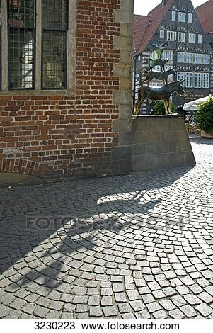 Statue of the Town Musicians of Bremen, Germany View Large Photo Image Stock Image - Statue of the Town Musicians of Bremen, Germany . Fotosearch