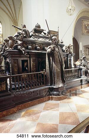 Statues at tomb, Tomb monument of Emperor Louis IV, Munich Frauenkirche, Munich, Bavaria, Germany View Large Photo Image Stock Image - Statues at tomb, Tomb monument of Emperor Louis IV, Munich Frauenkirche, Munich, Bavaria, Germany . Fotosearch