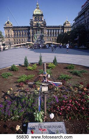 Stock Image - Tourists at palace, Prague, Czech Republic . Fotosearch