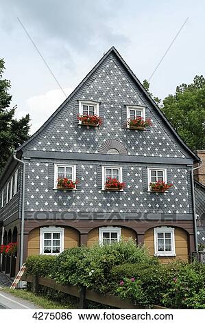 Umgebindehaus, Obercunnersdorf, Saxony, Germany, Europe View Large Photo Image Stock Photograph - Umgebindehaus, Obercunnersdorf, Saxony, Germany, Europe . Fotosearch