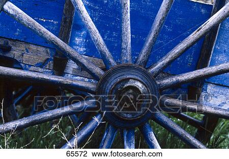 Close-up of wagon wheel View Large Photo Image Stock Image - Close-up of wagon wheel . Fotosearch