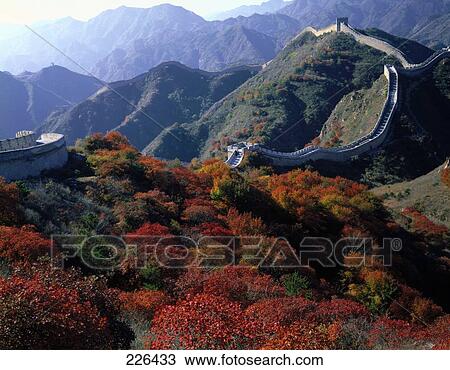 Vue Panoramique De Ancien Mur Sur Chaîne De Montagnes Grande Muraille Chine Beijing Porcelaine Banque Dimage