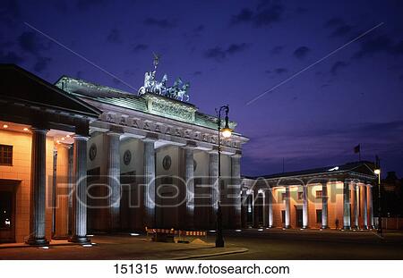 Archway lit up at night, Brandenburg Gate, Pariser Platz, Berlin, Germany View Large Photo Image Stock Photography - Archway lit up at night, Brandenburg Gate, Pariser Platz, Berlin, Germany . Fotosearch