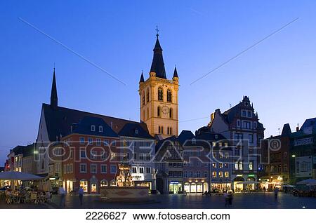 Fountain at city square, Hauptmarkt, Nuremberg, Germany View Large Photo Image Stock Photo - Fountain at city square, Hauptmarkt, Nuremberg, Germany . Fotosearch