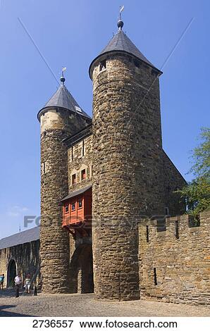 Tourists in front of castle, Helpoort, Maastricht, Limburg, Netherlands View Large Photo Image Stock Photo - Tourists in front of castle, Helpoort, Maastricht, Limburg, Netherlands . Fotosearch