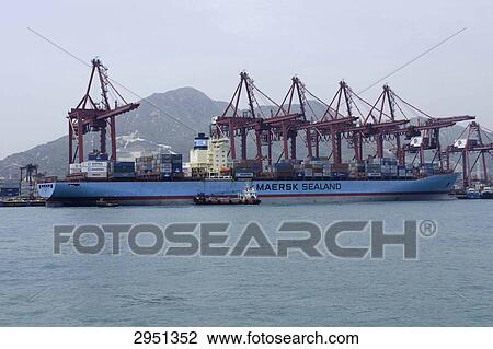 Tsuen Wan Distrikt, Rambler Channel, Hongkong, China View Large Photo Image Stock Image - Tsuen Wan Distrikt, Rambler Channel, Hongkong, China . Fotosearch