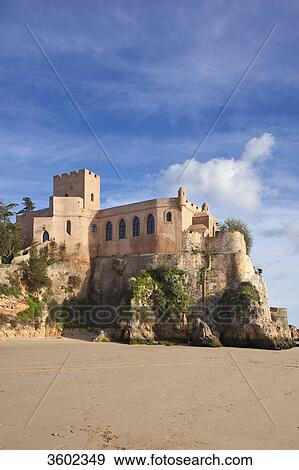 Stock Photo - Fortaleza de Sao Joao, Ferragudo, Algarve, Portugal . Fotosearch