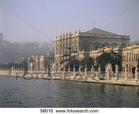 Palace at waterfront, Dolmabahçe Palace, Istanbul, Turkey View Large Photo Image Stock Photograph - Palace at waterfront, Dolmabahçe Palace, Istanbul, Turkey . Fotosearch
