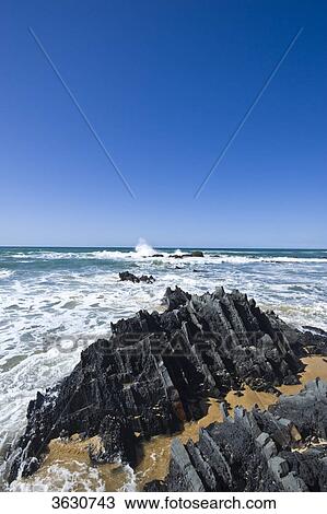 Stock Image - Praia do Castelejo, Vila do Bispo, Algarve, Portugal . Fotosearch