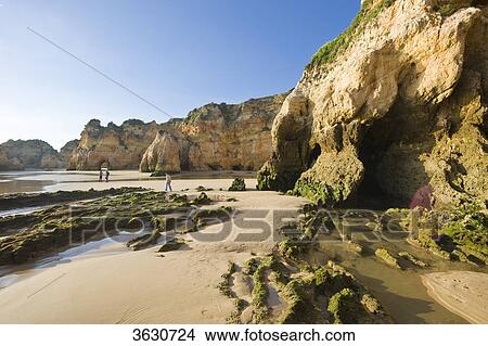 Picture - Praia dos Tres Irmaos, Alvor, Algarve, Portugal . Fotosearch