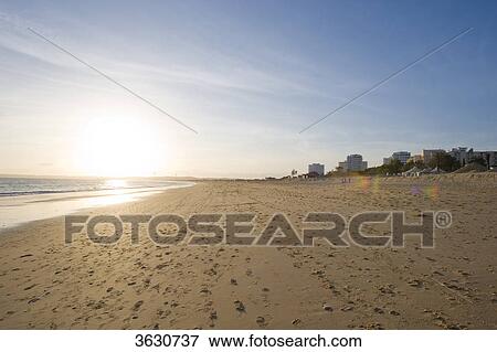 Stock Photo - Praia dos Tres Irmaos, Alvor, Algarve, Portugal . Fotosearch