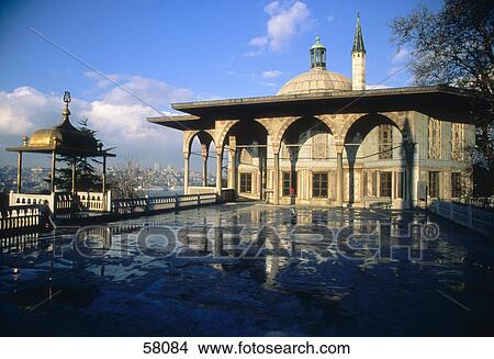 Picture - Terrace of palace, Topkapi Palace, Istanbul, Turkey . Fotosearch