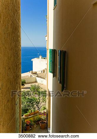 Stock Image - Alley in Banyalbufar, Majorca . Fotosearch
