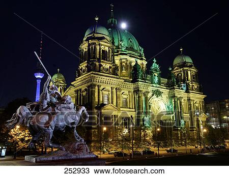 Stock Image - Church lit up at night, Altes Museum, Berlin Cathedral, Museum Island, Berlin, Germany . Fotosearch
