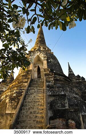 Stock Photo - Temple Wat Phra Si Sanphet, Ayuthaya, Thailand . Fotosearch