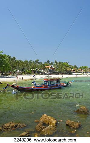 Longtail boats, Chaweng Beach, Ko Samui, Thailand View Large Photo Image Stock Photograph - Longtail boats, Chaweng Beach, Ko Samui, Thailand . Fotosearch