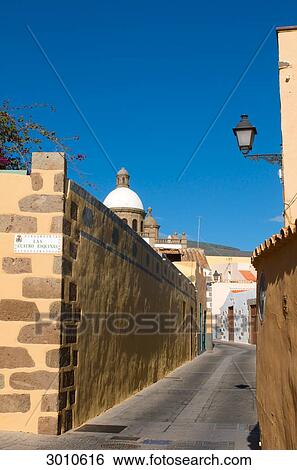Narrow alley, Gran Canaria, Canary Islands, Spain, vanishing point View Large Photo Image Stock Photograph - Narrow alley, Gran Canaria, Canary Islands, Spain, vanishing point . Fotosearch