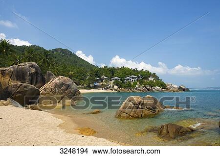 Picture - Rocky coast, Coral Cove, Insel Ko Samui, Thailand . Fotosearch