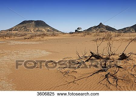 Black Desert, Libyan Desert, Egypt, Africa View Large Photo Image Stock Photography - Black Desert, Libyan Desert, Egypt, Africa . Fotosearch
