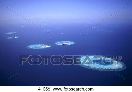 Island in ocean, Maldives View Large Photo Image Stock Photography - Island in ocean, Maldives . Fotosearch