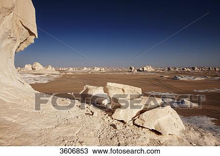 White Desert, Libyan Desert, near Oasis Farafra, Egypt, Africa View Large Photo Image Stock Image - White Desert, Libyan Desert, near Oasis Farafra, Egypt, Africa . Fotosearch