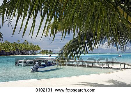Stock Image - Bora Bora, French Polynesia . Fotosearch