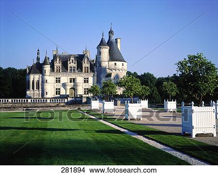 Formal garden in front of castle, Chateau De Chenonceaux, Chenonceaux, Indre-Et-Loire, France View Large Photo Image Picture - Formal garden in front of castle, Chateau De Chenonceaux, Chenonceaux, Indre-Et-Loire, France . Fotosearch
