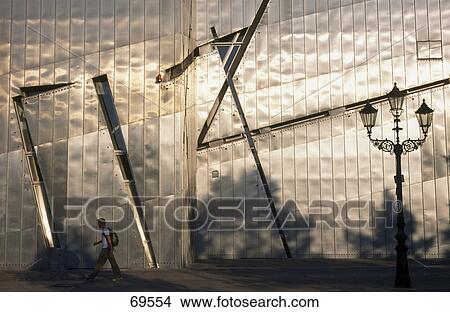Picture - Facade of museum, Jewish Museum, Berlin, Germany . Fotosearch