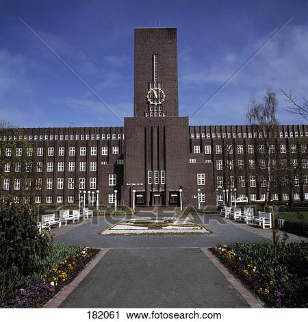 Stock Image - Path leading to building, Wilhelmshaven City, Lower Saxony, Germany . Fotosearch