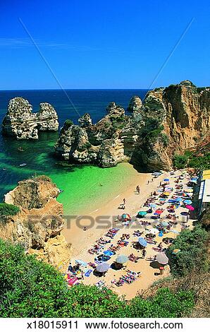 praia, em, portugal Ampliar Foto Arquivos de Fotografia - praia, em, portugal. Fotosearch - Busca de Fotos, Imagens, Impressões e Clip Art