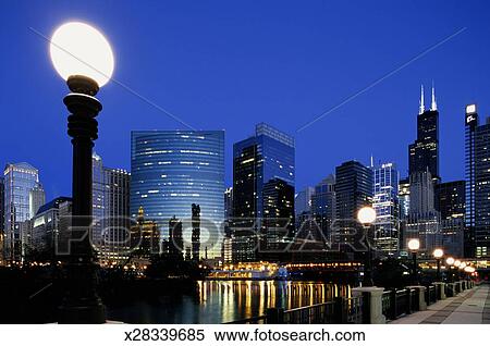 Usa Illinois Chicago Skyline Night Stock Photography