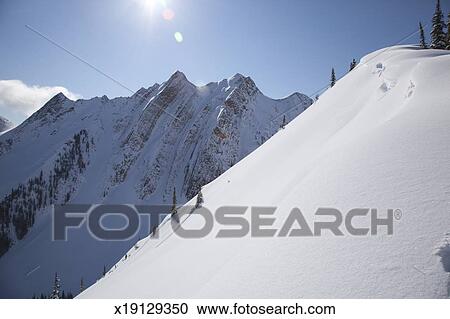 Dogtooth Mountain Range And Cornice Stock Image X19129350