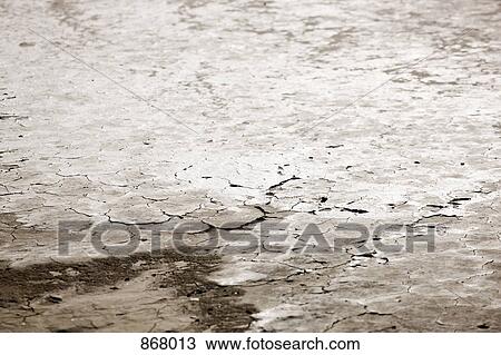 Detail of cracked earth View Large Photo Image Stock Image - Detail of cracked earth. Fotosearch
