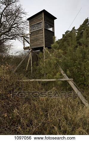 A hunting tower in a field View Large Photo Image Stock Photograph - A hunting tower in a field. Fotosearch