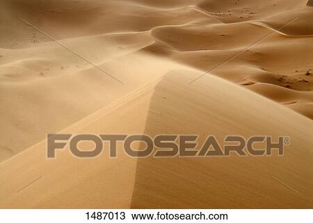 View of sand dunes in Erg Chebbi desert, Morocco View Large Photo Image Stock Image - View of sand dunes in Erg Chebbi desert, Morocco. Fotosearch