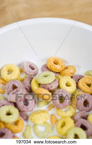 Picture - A bowl of cereal. Fotosearch