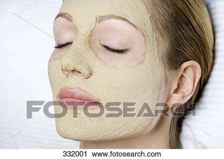 relaxing face mask
