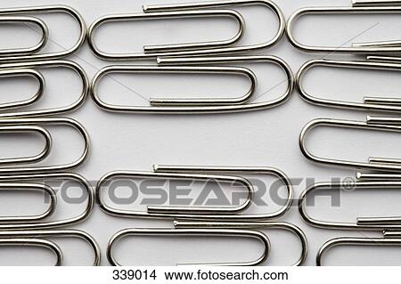 Picture - Rows of paper clips. Fotosearch