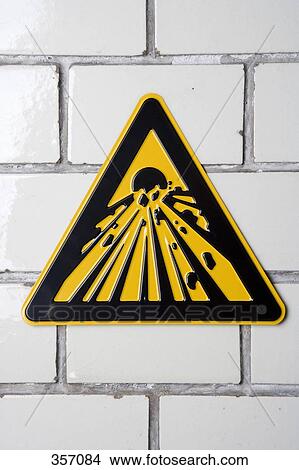 Picture - Explosive' warning sign. Fotosearch