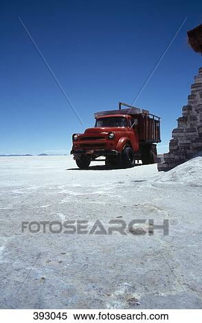 Truck parked on salt flat, Salar de Uyuni, Bolivia View Large Photo Image Stock Photography - Truck parked on salt flat, Salar de Uyuni, Bolivia. Fotosearch