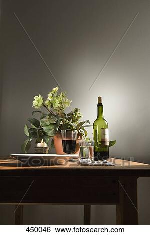 A place setting at a dinner table View Large Photo Image Stock Photograph - A place setting at a dinner table. Fotosearch