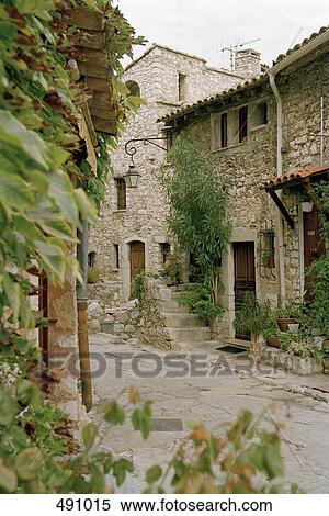 A European villa View Large Photo Image Stock Photography - A European villa. Fotosearch