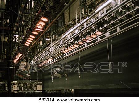 Picture - Stage lighting equipment. Fotosearch