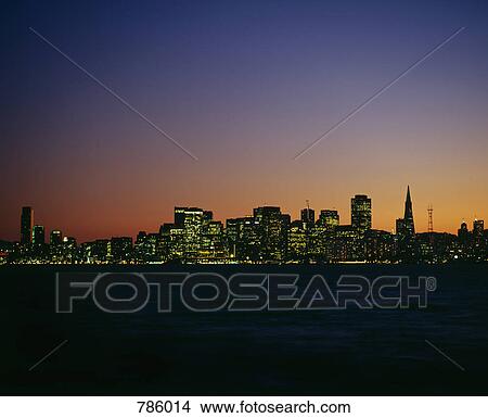 Picture - Cityscape at dusk, San Francisco, California, USA. Fotosearch