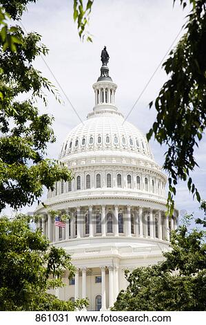 Stock Image - United States Capitol Building, Washington DC, USA. Fotosearch