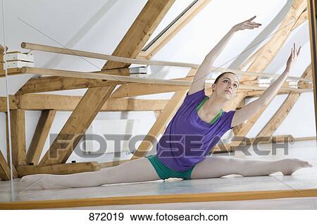 mirror ballet