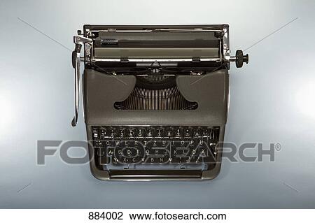 Stock Image - An old-fashioned typewriter. Fotosearch