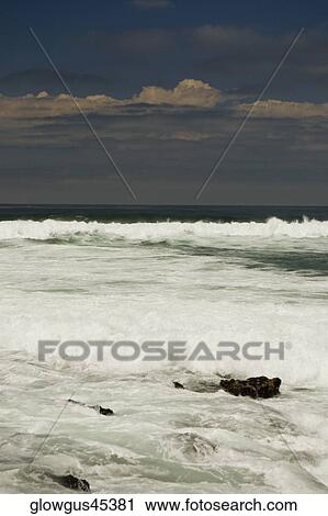 Panoramic view of the Pacific Ocean View Large Photo Image Stock Image - Panoramic view of the Pacific Ocean. Fotosearch