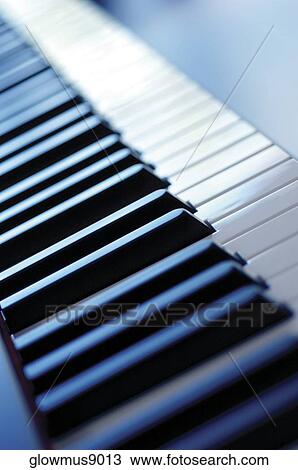 Piano keyboard, close-up View Large Photo Image Stock Image - Piano keyboard, close-up. Fotosearch